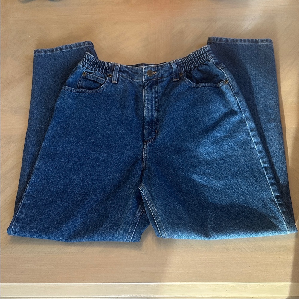 LL Bean Womens Original Fit Relaxed Jeans Medium Wash Straight Leg Size 12